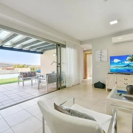 Home, 4*